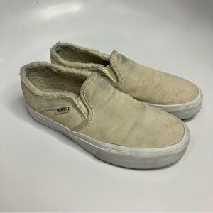 Vans off white suede sneakers size 5.5 women’s‎